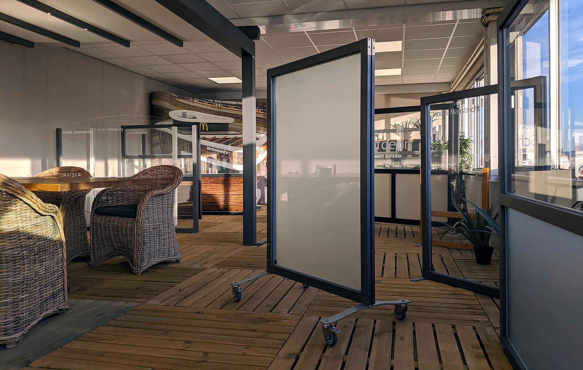 showroom terrasschermen